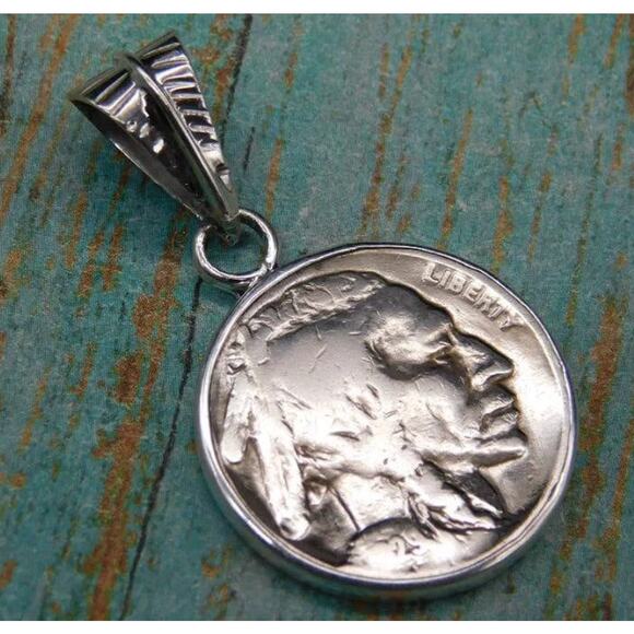 Col. Christie Hatman, Auctioneer Jewelry - BUFFALO NICKEL INDIAN HEAD STERLING SILVER NECKLACE PENDANT